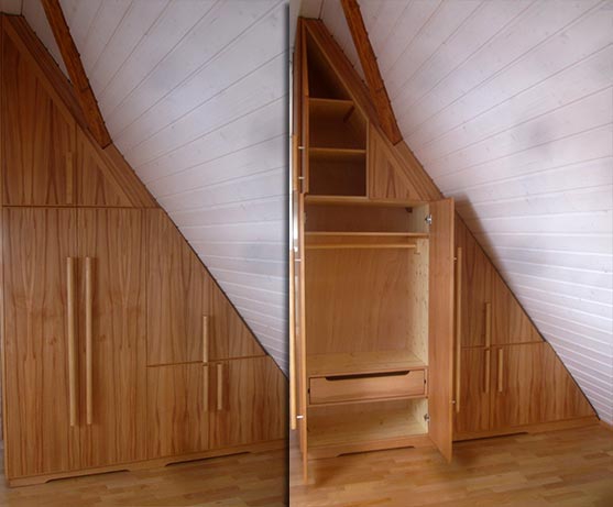 Einbauschrank im Dachgiebel rotkernige Buche Massarbeit vom Ihrem Spezialisten Schreinerei Holzwerkstatt Walter Villingen