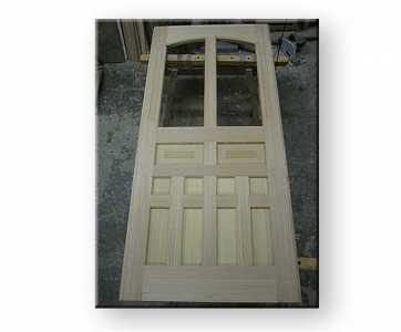 Jugendstil Türe Anfertigung des Nachbaus in der Werkstatt Lerchenholz